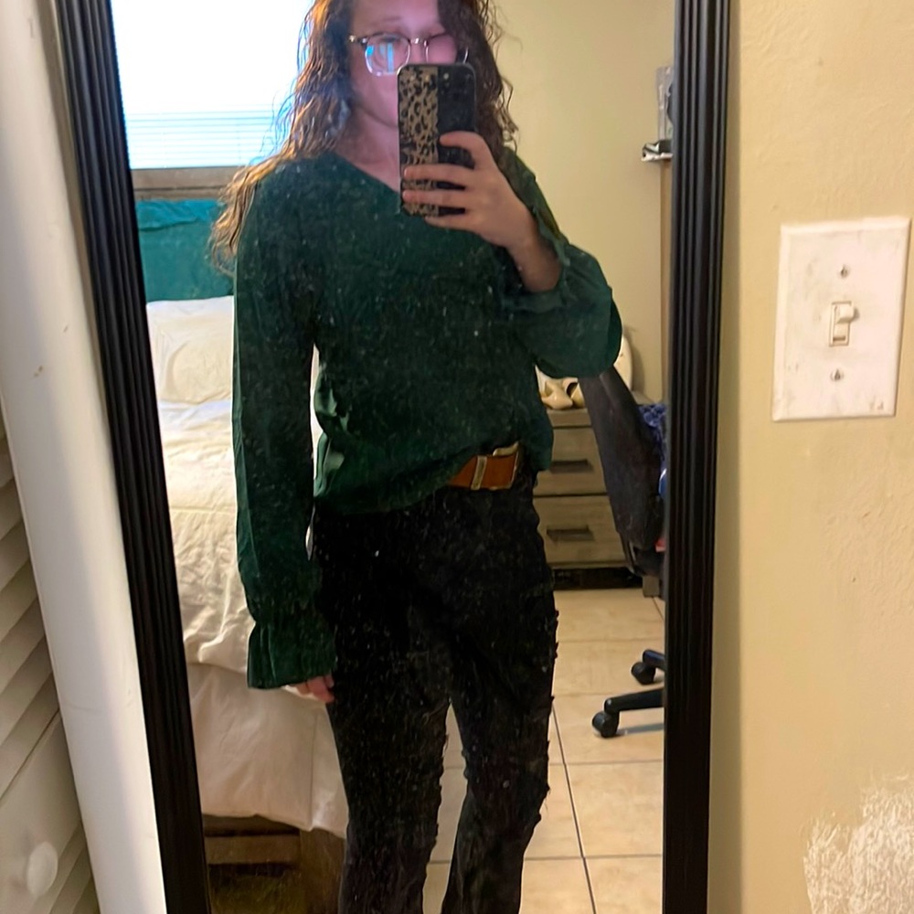 Woman’s Long Sleeve Top with Open Back